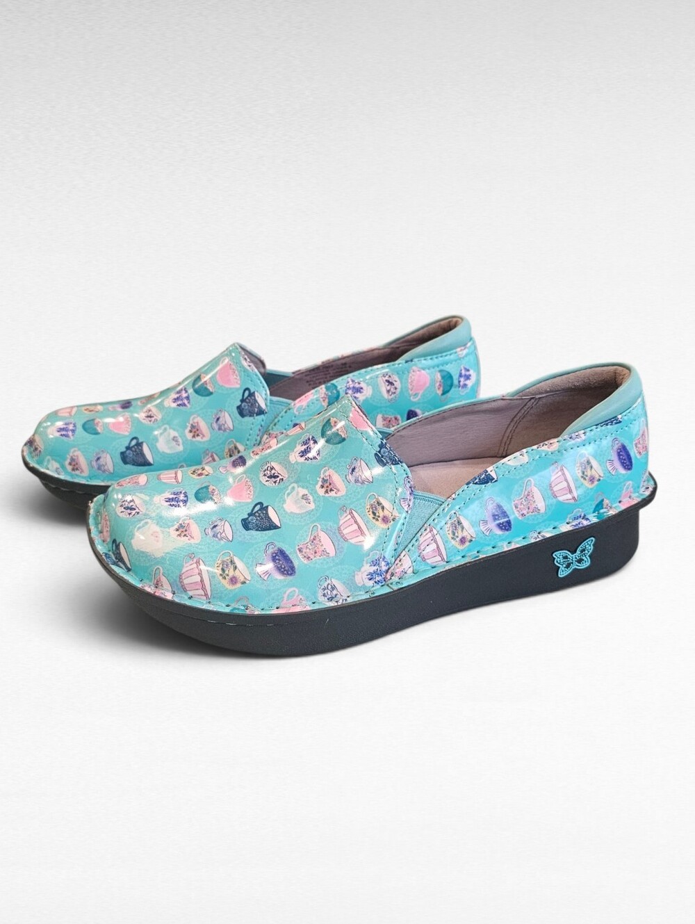 Alegria Debra Teacup Aqua Clogs Size 9